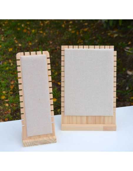 Présentoir à colliers et sautoirs