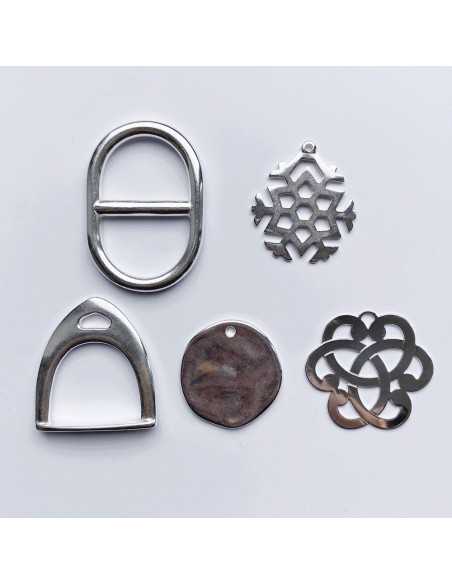 Porte clé maille marine