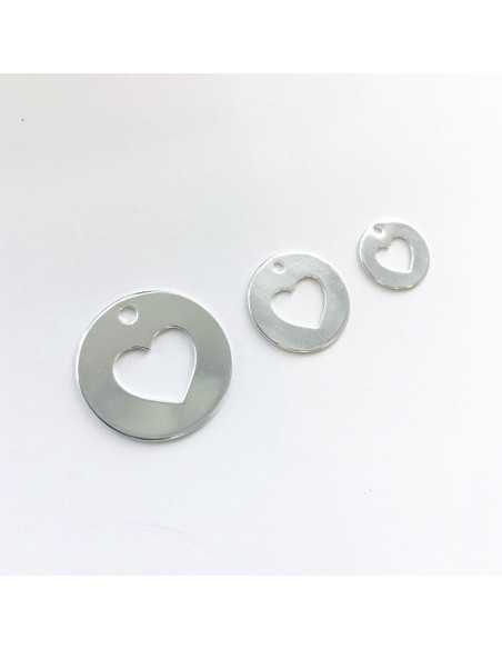 Pendentif médaille cœur ajouré plaqué argent 10 microns, en 3 tailles.