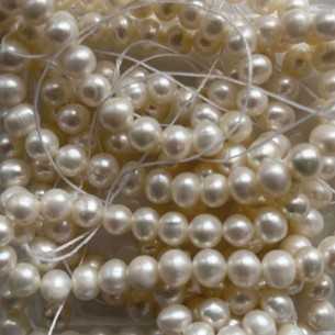 Perles d'eau douce 5-6 mm