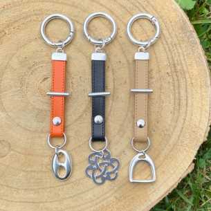 Key ring with stitched leather and silver plated piece (mini) 10 microns