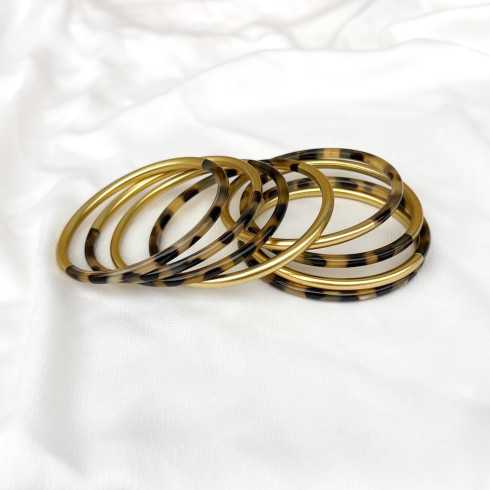 Jonc fin corne de buffle léopard et laqué doré 4mm - Sucre et Cannelle grossiste en bijoux de corne de buffle