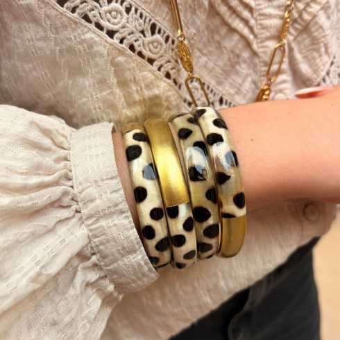 Jonc corne de buffle léopard panthère et laqué doré 10mm - Sucre et Cannelle grossiste en bijoux de corne de buffle