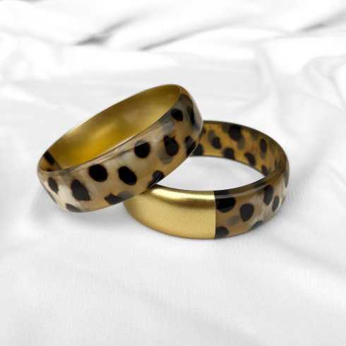 Manchette large corne de buffle léopard panthère et laqué doré 20mm - Sucre et Cannelle grossiste en bijoux de corne de buffle