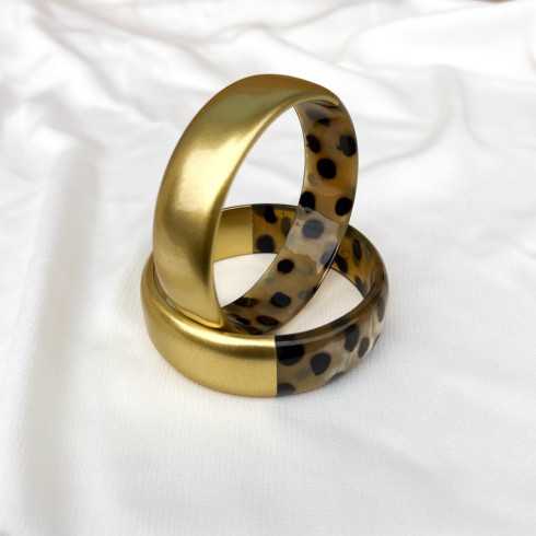 Manchette large corne de buffle léopard panthère et laqué doré 20mm - Sucre et Cannelle grossiste en bijoux de corne de buffle