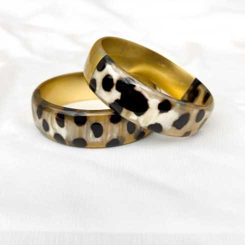 Manchette large corne de buffle léopard panthère et laqué doré 20mm - Sucre et Cannelle grossiste en bijoux de corne de buffle