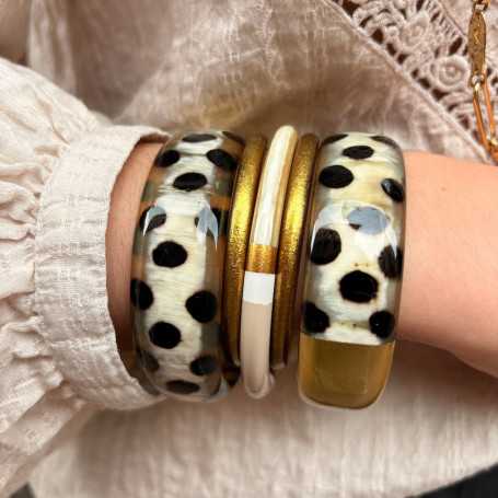 Manchette large corne de buffle léopard panthère et laqué doré 20mm - Sucre et Cannelle grossiste en bijoux de corne de buffle
